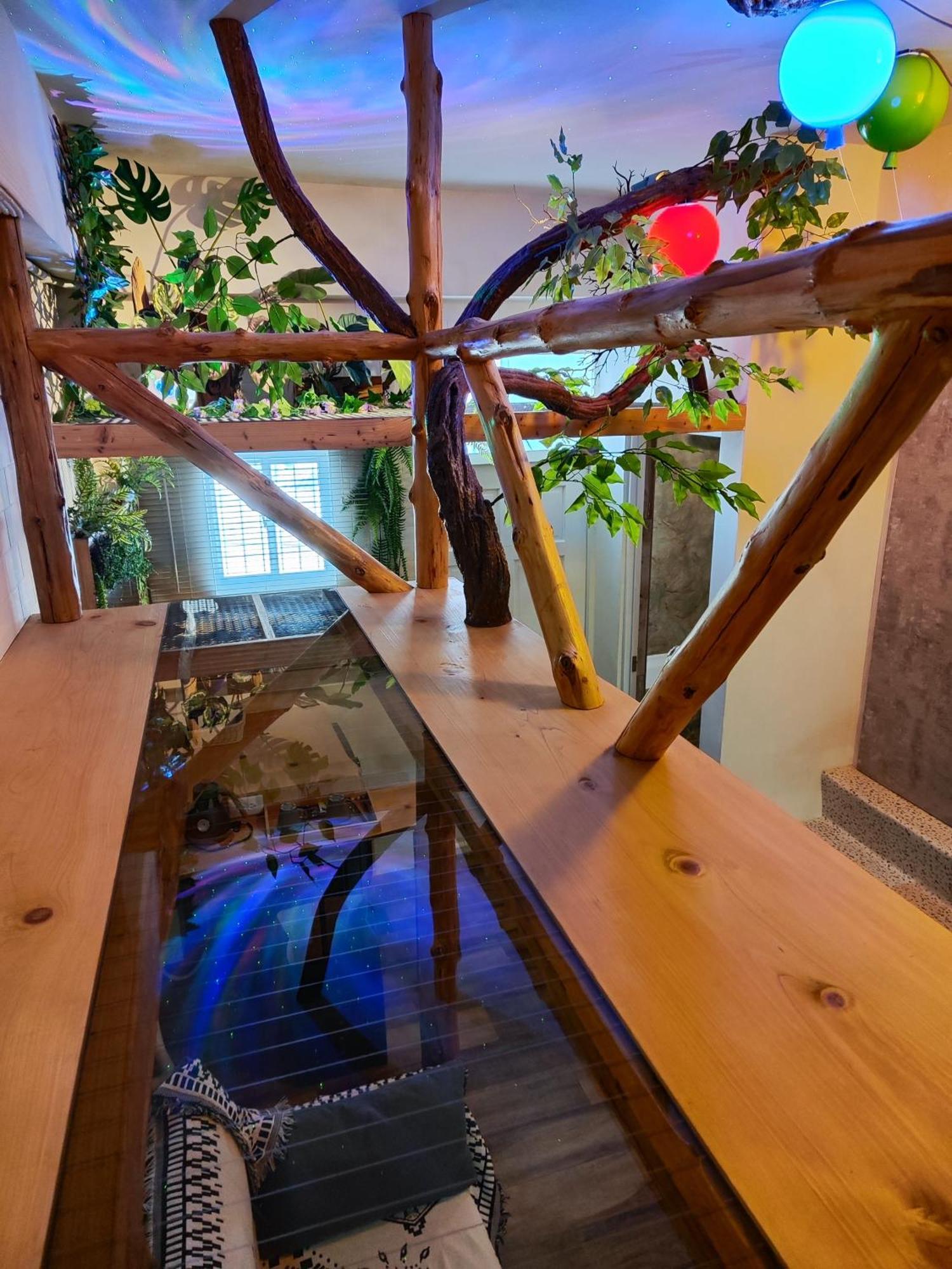 棚棚屋室內帳篷民宿inn Kaohsiung Exterior photo